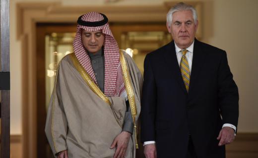 همزمانی امضای قرارداد تسلیحاتی ۱۱۰ میلیاردی عربستان با آمریکا با ابراز تمایل وزیر خارجه آمریکا برای دیدار با همتای ایرانی خود آنهم